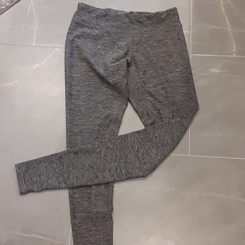2 pair bundle workout pants - Picture 3 of 3